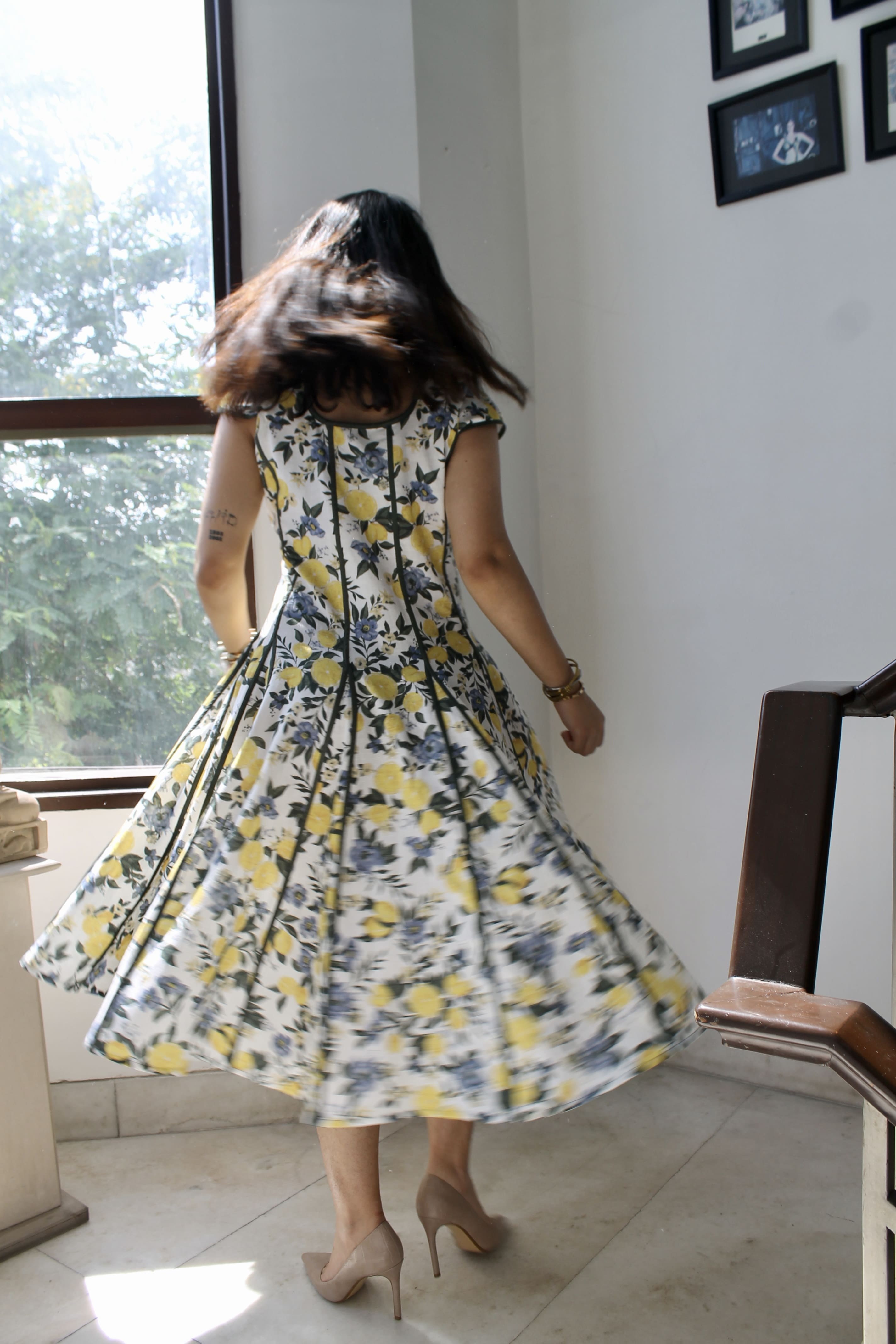 Cotton dress with contrast silk piping detail close up Amalfi Bloom