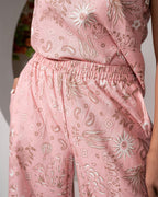 Khamna_Desert_Rose_Pink_Printed_Relaxed_Pants_100_Cotton-_Zoom - Khamna Studio