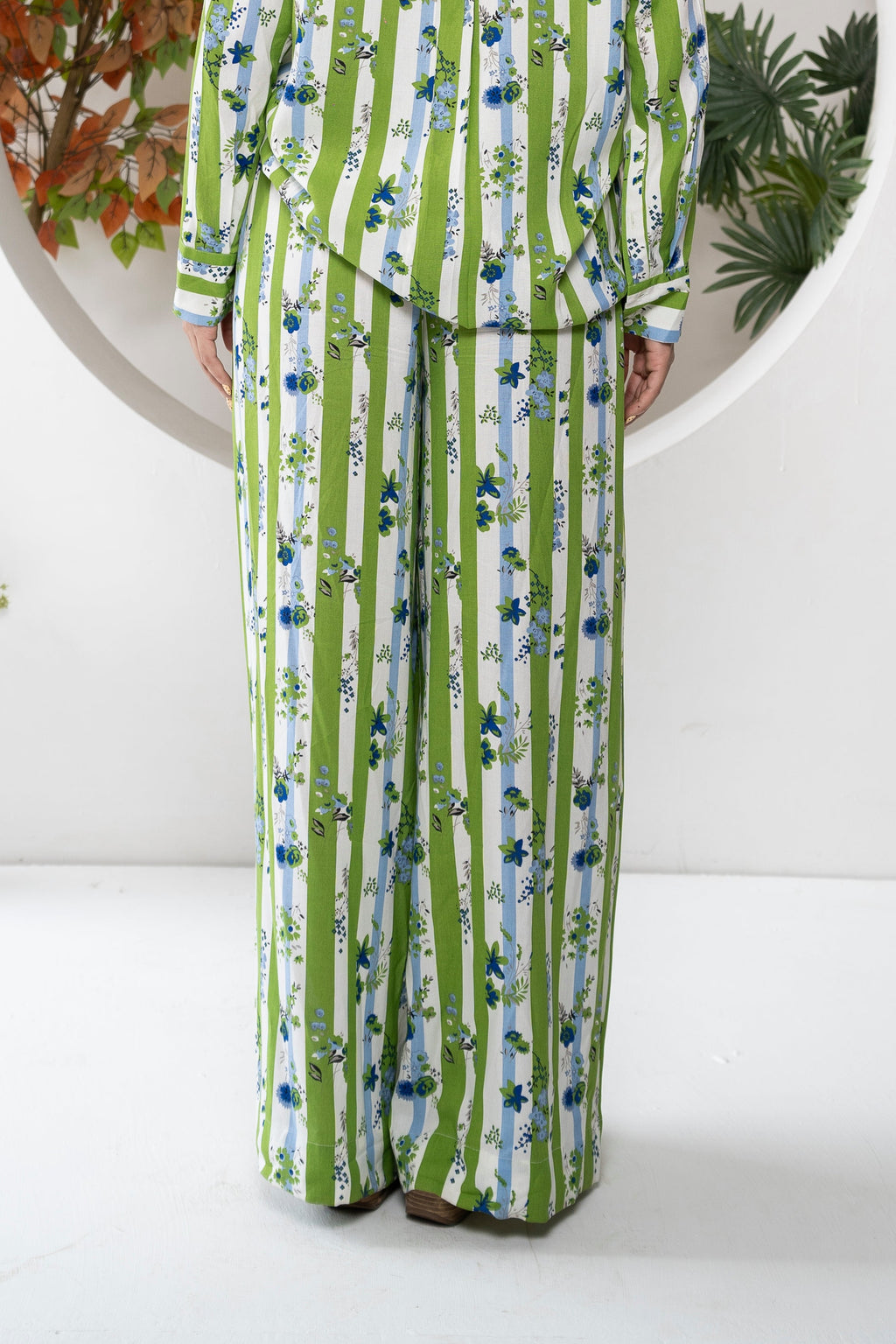 Khamna Verdant Bloom – Straight-Leg Resort Pants with matching shirt stripes and floral patterns printed
