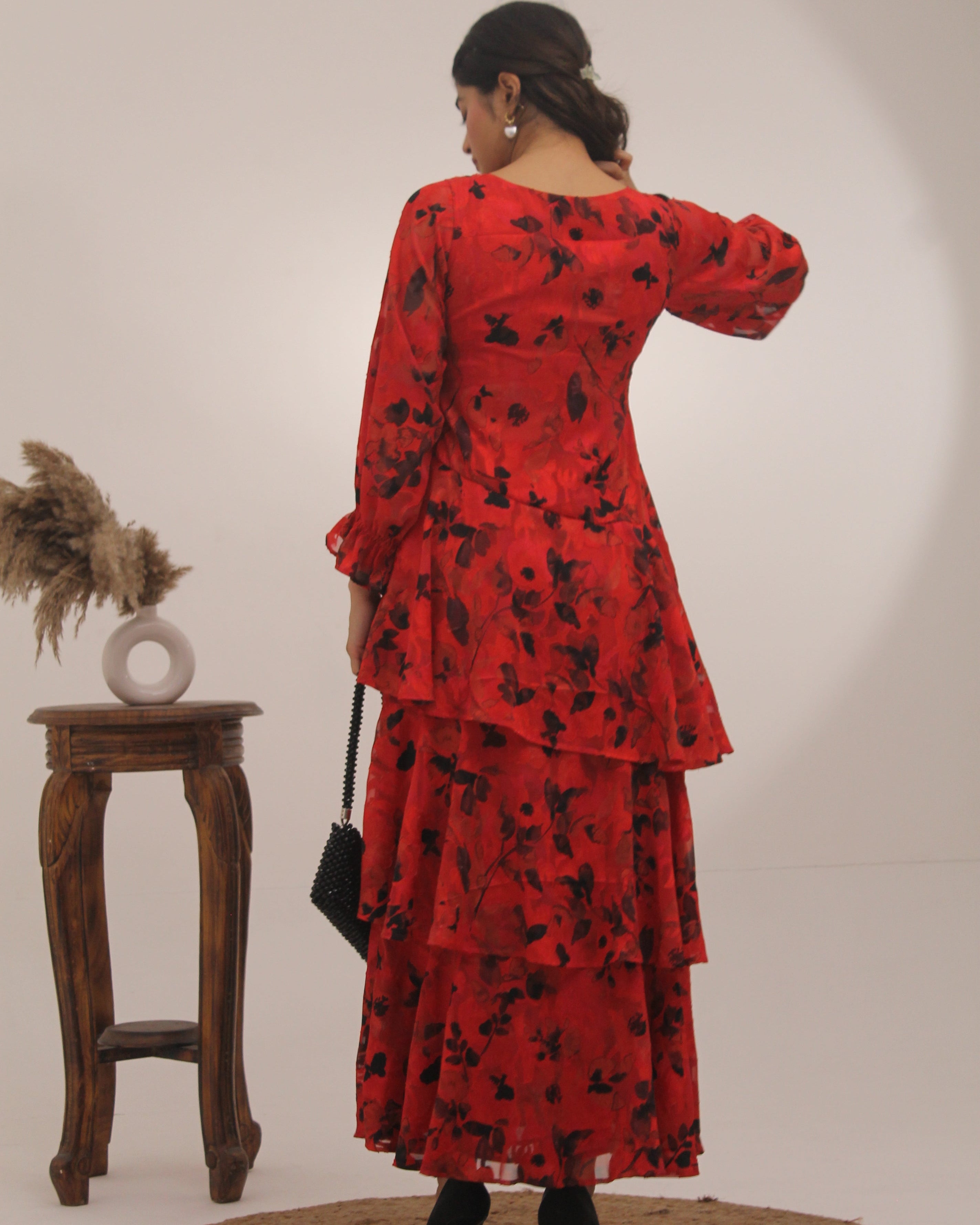 Se_orita_Red_Layered_Maxi_Dress_Cascading_Floral_Jacquard_Dress_for_Women_Khamna-_sleeve_back - Khamna Studio