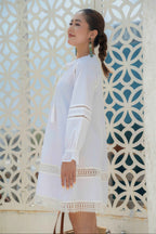 The_Riviera_Dress_White_Cotton_Poplin_with_Lace_Detail-_side - Khamna Studio