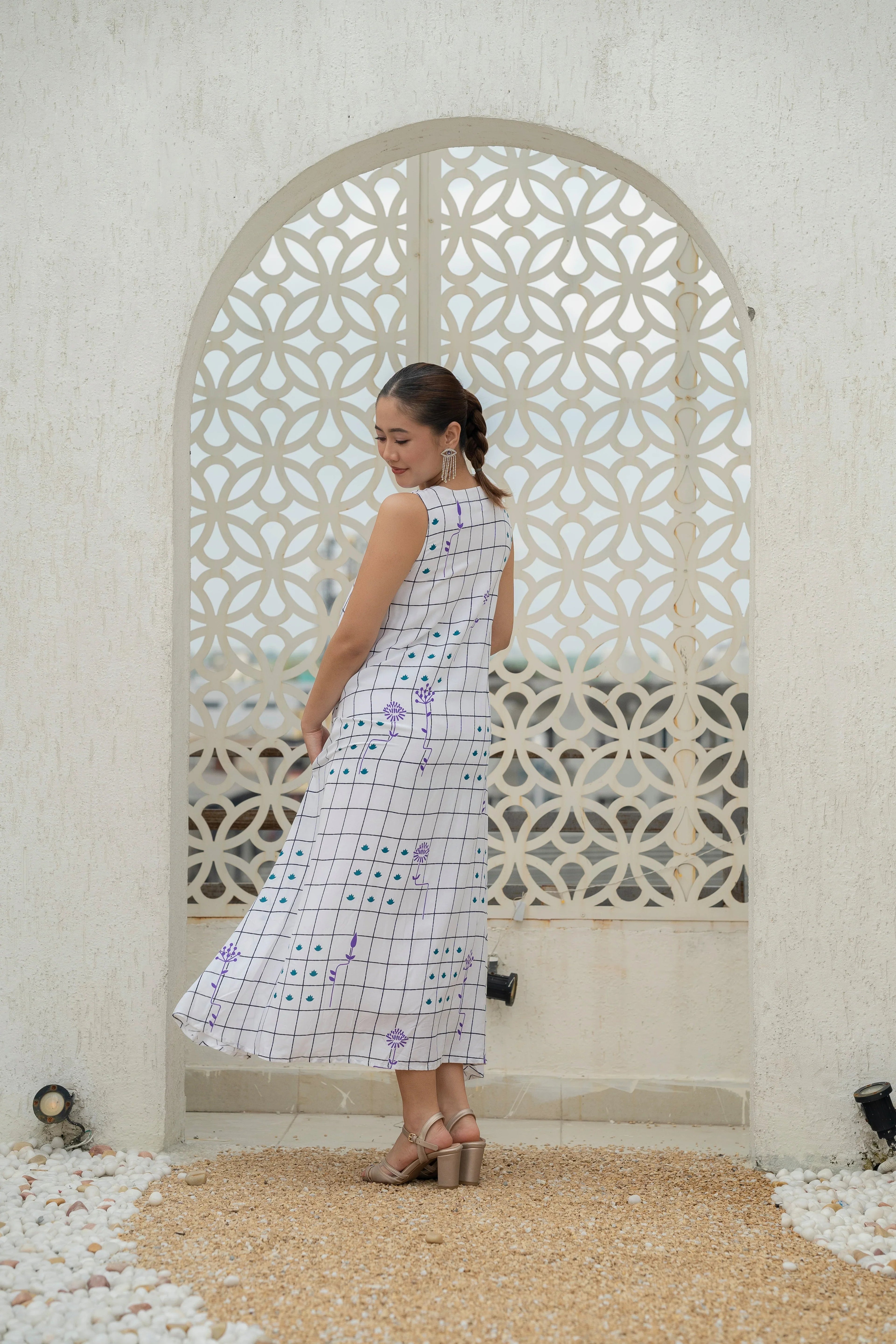 grid-bloom-dress-back-detail-rayon - Khamna Studio