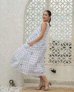 grid-bloom-dress-side-view-rayon-midi - Khamna Studio