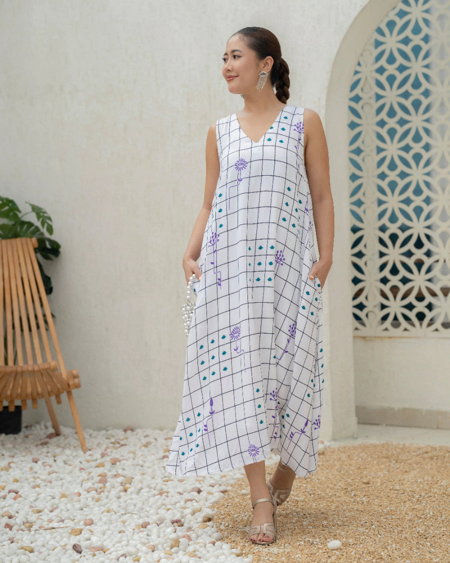 Grid Bloom Midi Dress