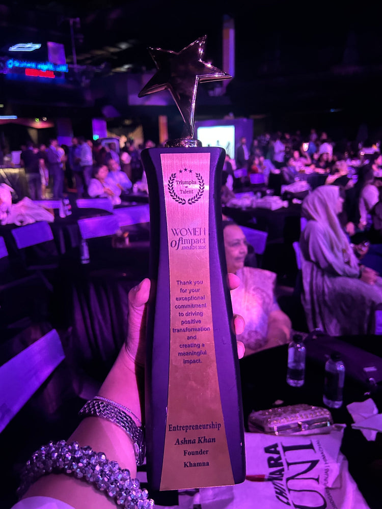 Ashna Khan, Founder of Khamna, receiving the Women of Impact 2026 Award for Entrepreneurship at the Triumphs of Talent event in Hyderabad, India, June 2026.