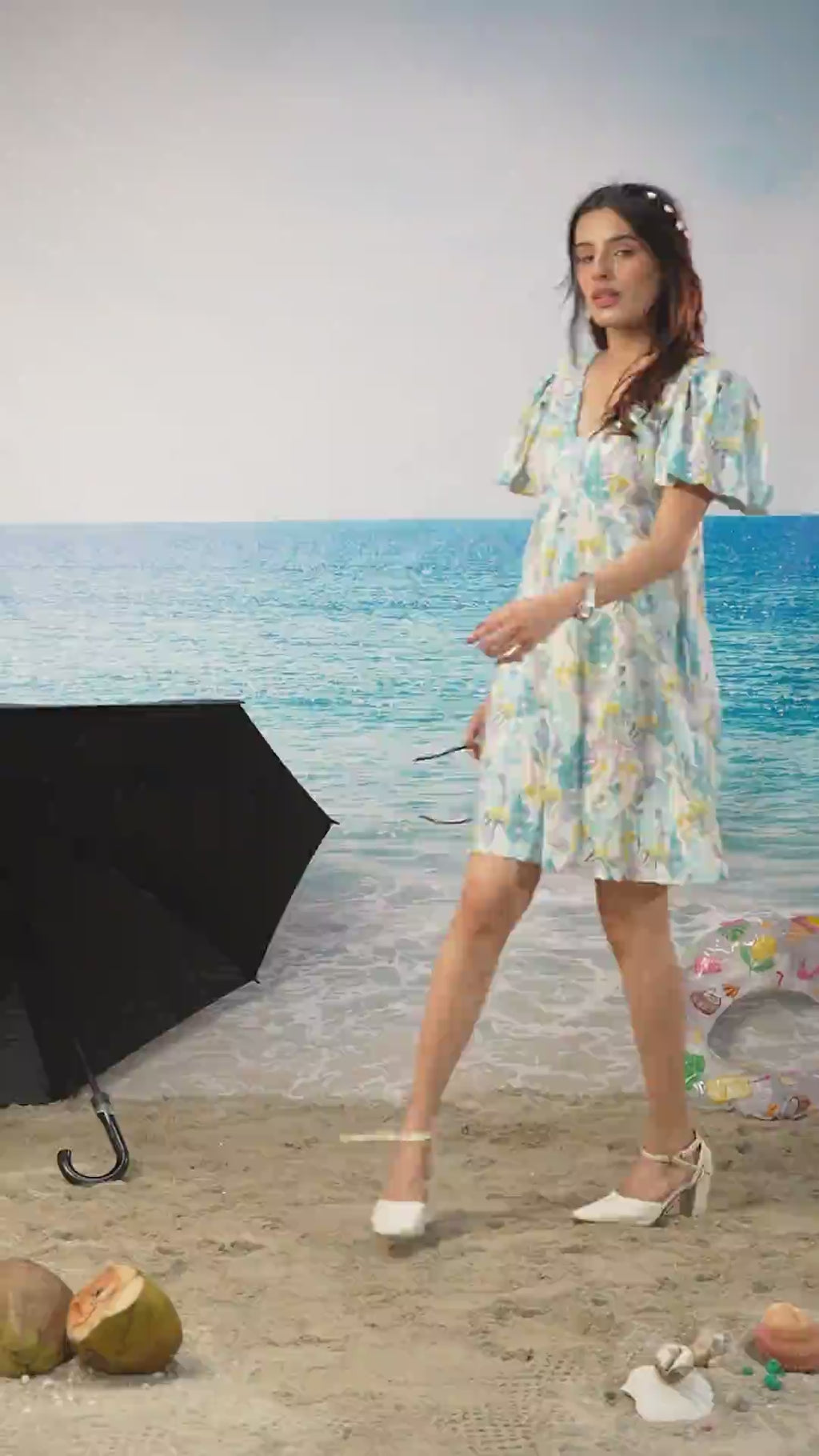 Shorter version of our bestseller dress citrus bloom now in a new print Zohra but made shorter and cuter